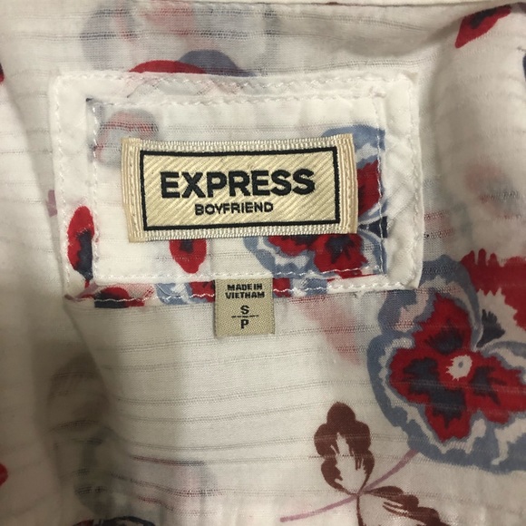 🌺🌸 Button down! - Picture 3 of 3